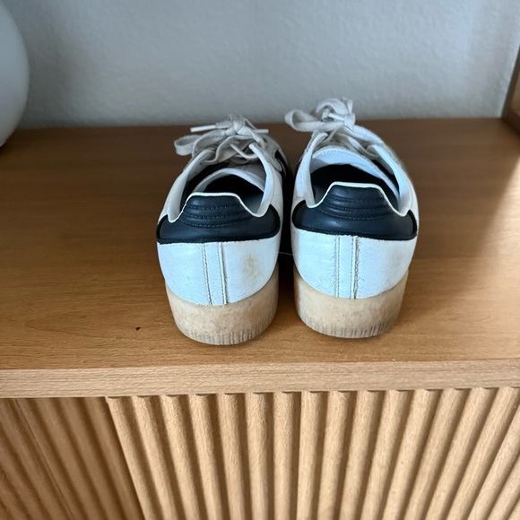 Adidas Sambas Women’s 10/ Men’s 9 - Picture 4 of 7